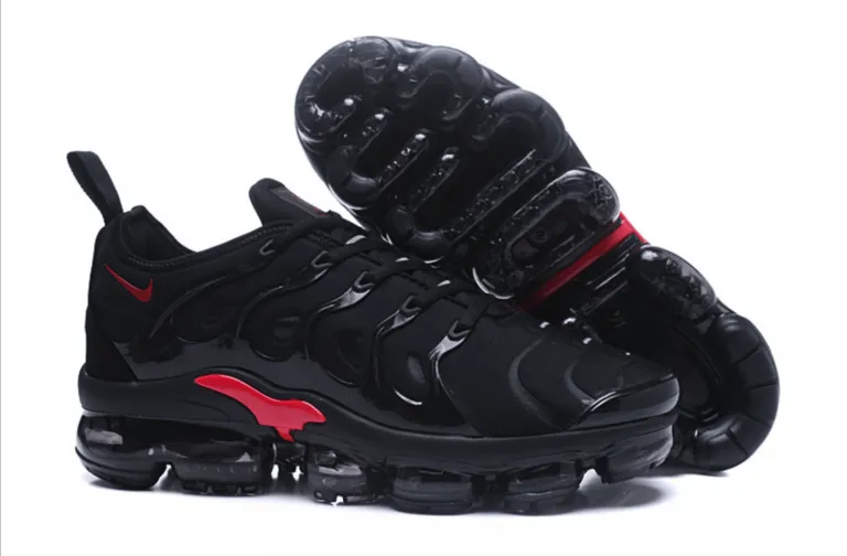 AIR VAPORMAX PLUS NEGRAS