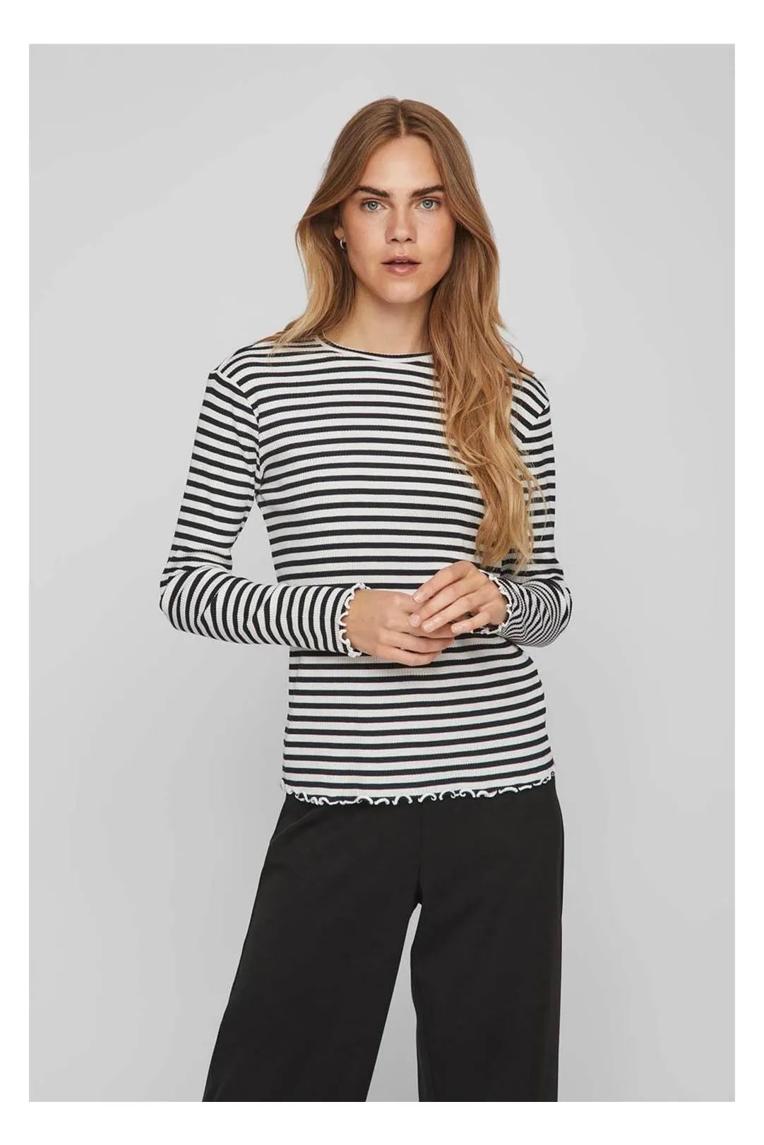CAMISETA MANGA LARGA VITHESSA NEGRO