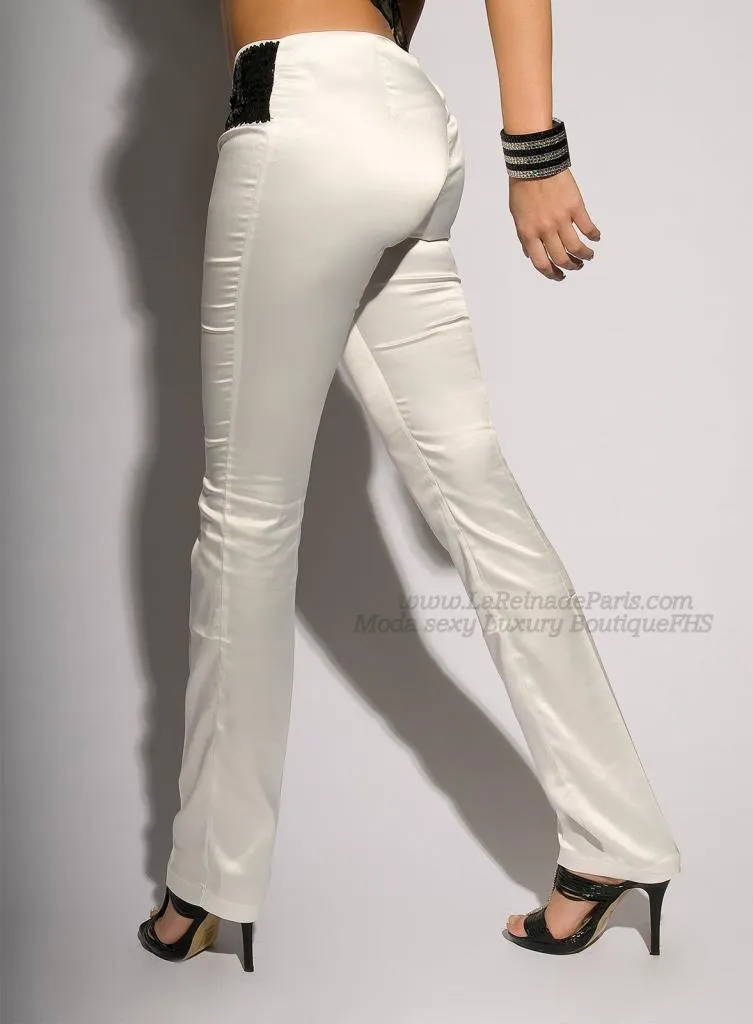 Pantalones blancos ajustados Oferta